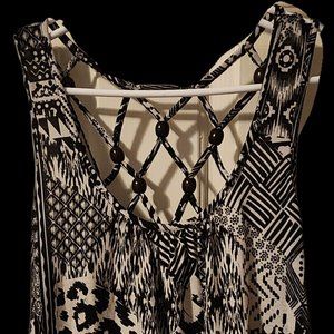 Eyeshadow 1X Sleeveless Strappy Beaded Scoop Neck Shirt - Black & White